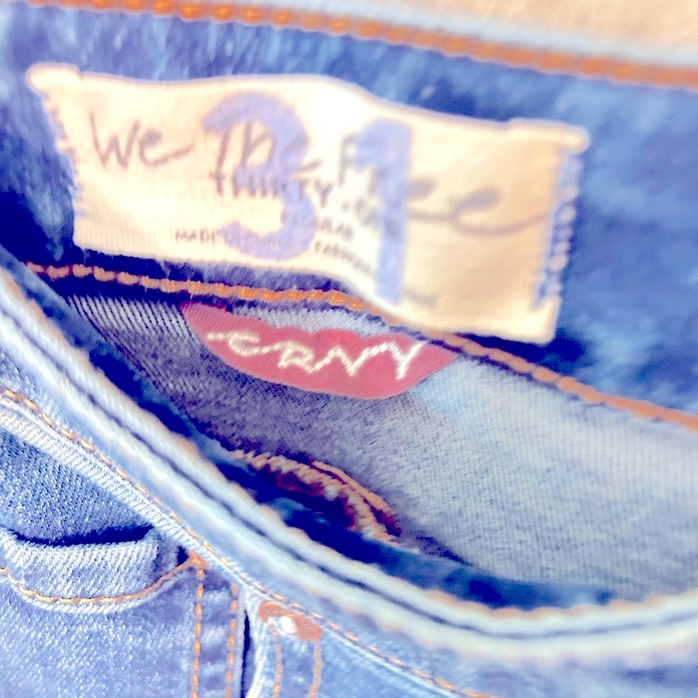 Free People, Curvy, Sailor tie cinch back, ultra hip loving, bell bottoms - Picture 6 of 9